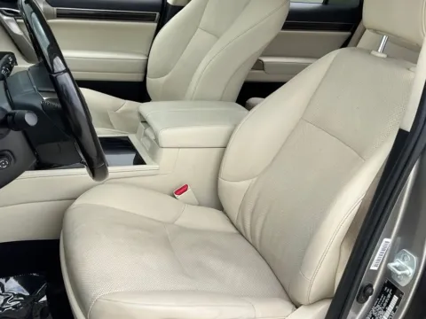 More photos of 2021 Lexus GX 460 at Noblesville Imports, IN