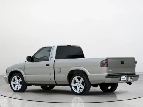 Another view of 2003 GMC Sonoma SL for sale in Noblesville, IN at Noblesville Imports