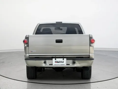 More photos of 2003 GMC Sonoma SL at Noblesville Imports, IN