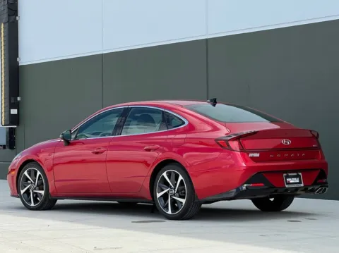 More photos of 2021 Hyundai Sonata SEL Plus at Noblesville Imports, IN