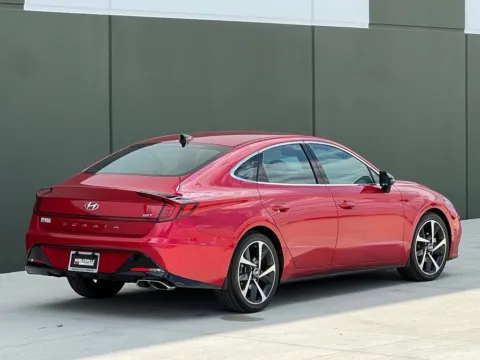 Photos of 2021 Hyundai Sonata SEL Plus for sale in Noblesville, IN at Noblesville Imports