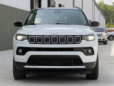 More photos of 2022 Jeep Compass Limited at Noblesville Imports, IN