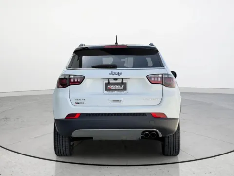 More photos of 2022 Jeep Compass Limited at Noblesville Imports, IN