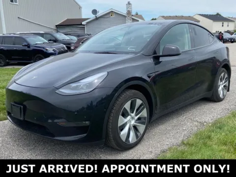 Black 2023 Tesla Model Y Long Range for sale in Noblesville, IN
