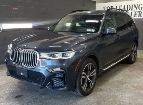 Gray 2020 BMW X7 xDrive40i for sale in Noblesville, IN