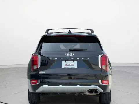 More photos of 2022 Hyundai Palisade Calligraphy at Noblesville Imports, IN