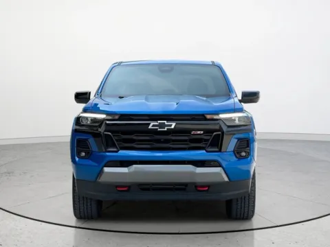 More photos of 2024 Chevrolet Colorado Z71 at Noblesville Imports, IN