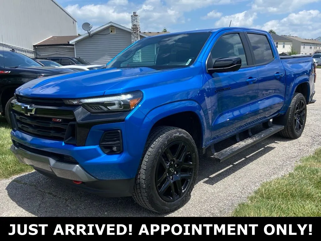 Blue 2024 Chevrolet Colorado Z71 for sale in Noblesville, IN