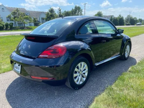 More photos of 2019 Volkswagen Beetle 2.0T S at Noblesville Imports, IN
