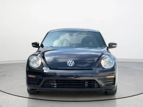 More photos of 2019 Volkswagen Beetle 2.0T S at Noblesville Imports, IN