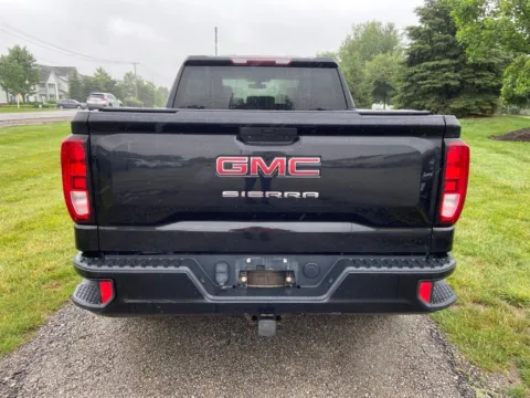 More photos of 2020 GMC Sierra 1500 at Noblesville Imports, IN