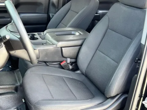 More photos of 2020 GMC Sierra 1500 at Noblesville Imports, IN
