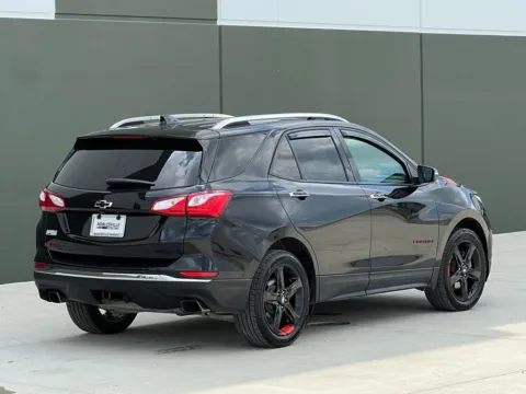 More photos of 2020 Chevrolet Equinox Premier at Noblesville Imports, IN