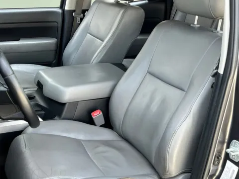 More photos of 2013 Toyota Tundra Limited at Noblesville Imports, IN