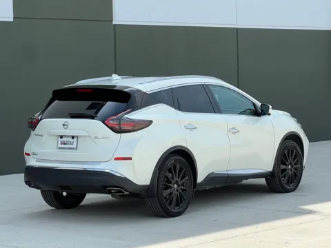 Photos of 2020 Nissan Murano SL for sale in Noblesville, IN at Noblesville Imports