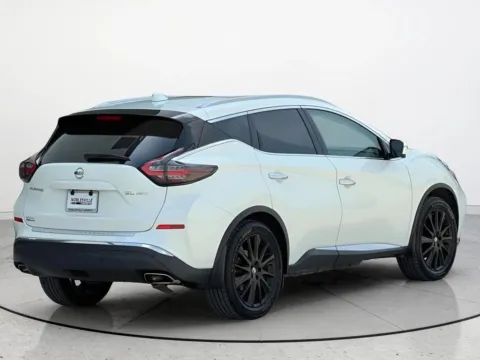 Photos of 2020 Nissan Murano SL for sale in Noblesville, IN at Noblesville Imports