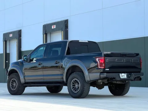More photos of 2019 Ford F-150 Raptor at Noblesville Imports, IN