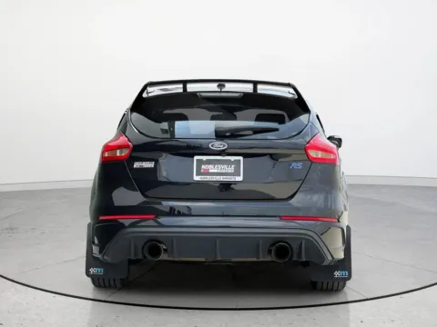 More photos of 2017 Ford Focus RS at Noblesville Imports, IN