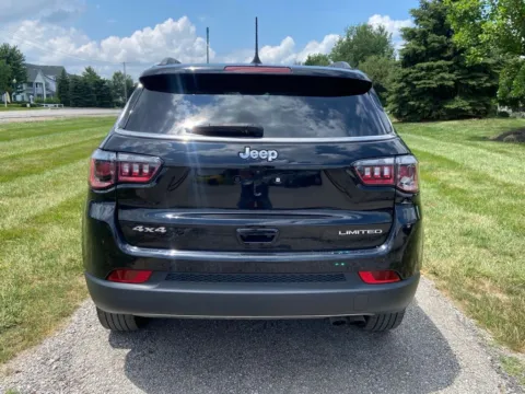 More photos of 2022 Jeep Compass Limited at Noblesville Imports, IN