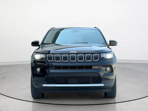More photos of 2022 Jeep Compass Limited at Noblesville Imports, IN