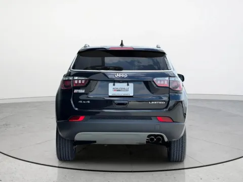 More photos of 2022 Jeep Compass Limited at Noblesville Imports, IN