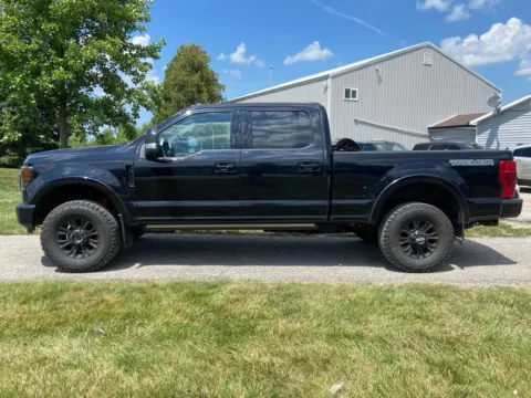 Photos of 2020 Ford F-250SD Lariat for sale in Noblesville, IN at Noblesville Imports