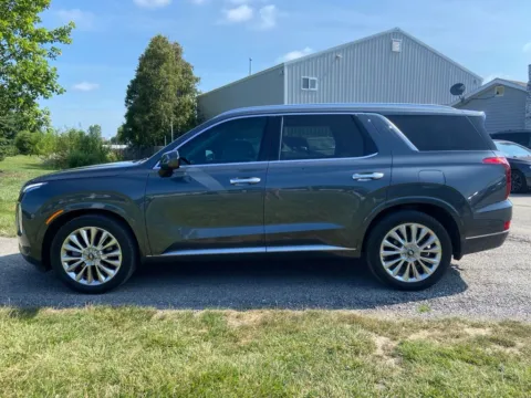 Photos of 2020 Hyundai Palisade Limited for sale in Noblesville, IN at Noblesville Imports