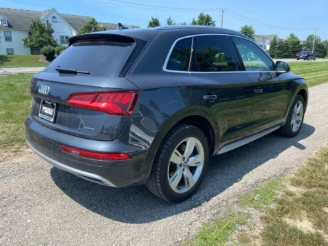More photos of 2019 Audi Q5 2.0T Prestige at Noblesville Imports, IN