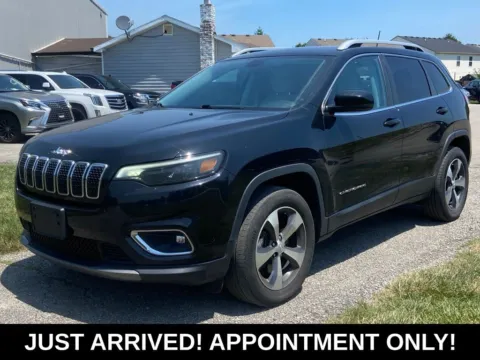 Black 2020 Jeep Cherokee Limited for sale in Noblesville, IN