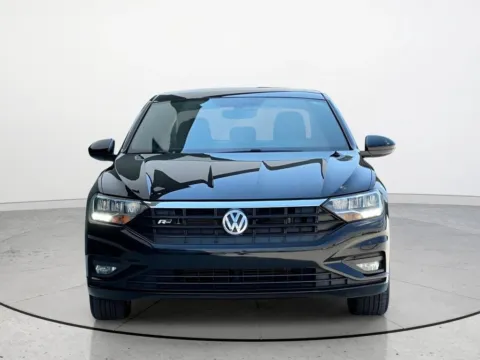 More photos of 2020 Volkswagen Jetta R-Line at Noblesville Imports, IN