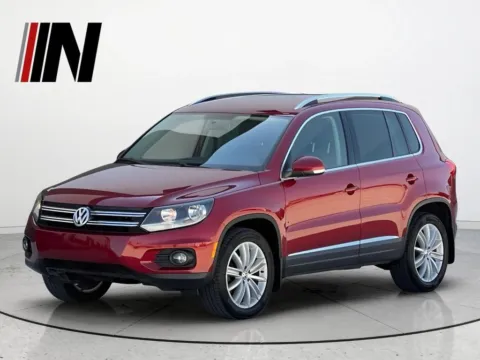 Red 2014 Volkswagen Tiguan SE for sale in Noblesville, IN