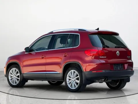 Photos of 2014 Volkswagen Tiguan SE for sale in Noblesville, IN at Noblesville Imports