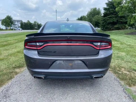 More photos of 2020 Dodge Charger SXT at Noblesville Imports, IN