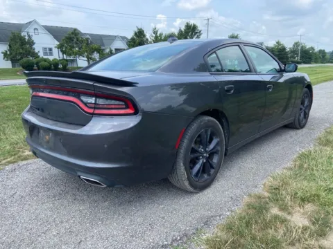 More photos of 2020 Dodge Charger SXT at Noblesville Imports, IN