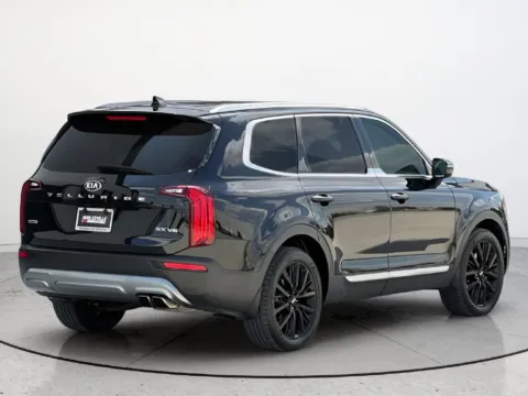 Photos of 2021 Kia Telluride SX for sale in Noblesville, IN at Noblesville Imports