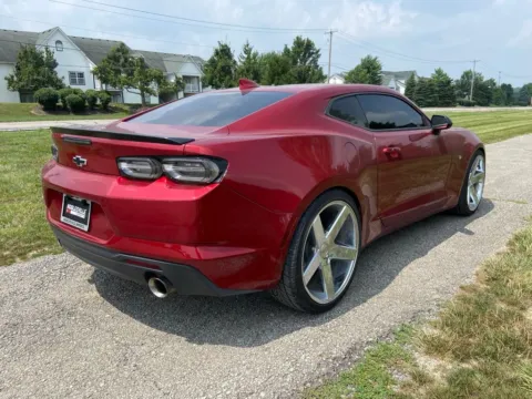 More photos of 2021 Chevrolet Camaro 2LT at Noblesville Imports, IN
