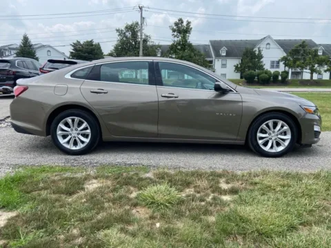 More photos of 2020 Chevrolet Malibu LT at Noblesville Imports, IN