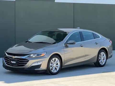 Gray 2020 Chevrolet Malibu LT for sale in Noblesville, IN