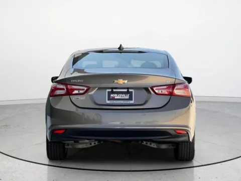 More photos of 2020 Chevrolet Malibu LT at Noblesville Imports, IN