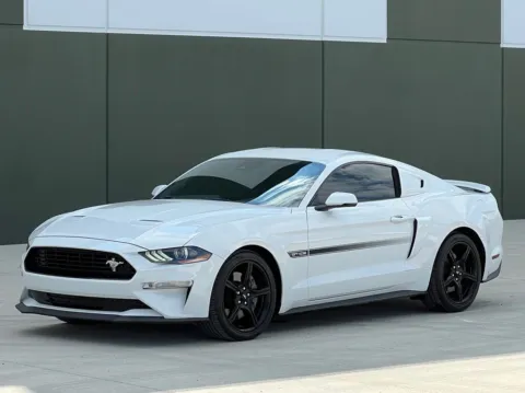 White 2019 Ford Mustang GT Premium for sale in Noblesville, IN