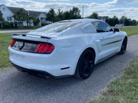 More photos of 2019 Ford Mustang GT Premium at Noblesville Imports, IN