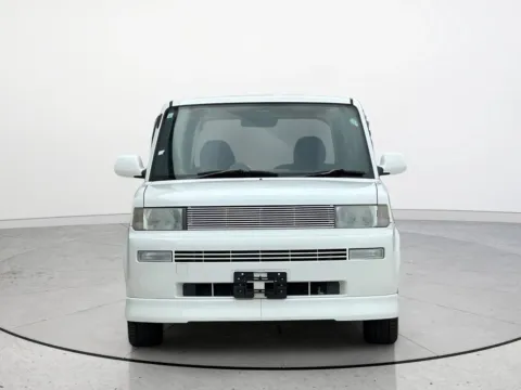 More photos of 2001 Toyota bB at Noblesville Imports, IN