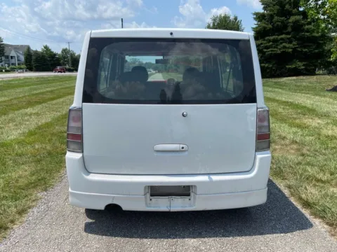 More photos of 2001 Toyota bB at Noblesville Imports, IN