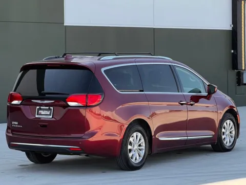 Photos of 2019 Chrysler Pacifica Touring L for sale in Noblesville, IN at Noblesville Imports