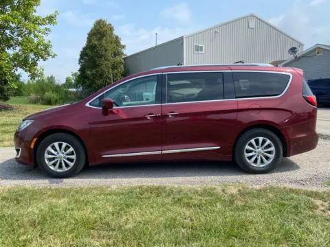 Photos of 2019 Chrysler Pacifica Touring L for sale in Noblesville, IN at Noblesville Imports