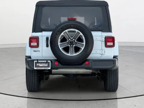 More photos of 2022 Jeep Wrangler Unlimited Sahara at Noblesville Imports, IN