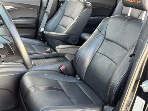 More photos of 2022 Honda Passport TrailSport at Noblesville Imports, IN