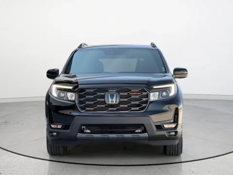More photos of 2022 Honda Passport TrailSport at Noblesville Imports, IN