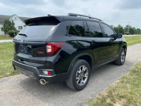 More photos of 2022 Honda Passport TrailSport at Noblesville Imports, IN