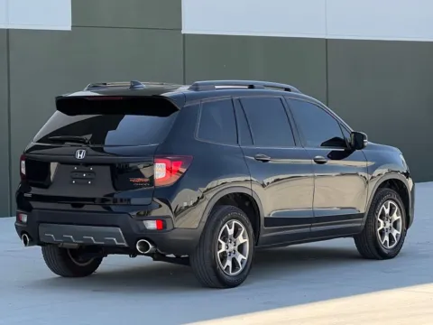 Photos of 2022 Honda Passport TrailSport for sale in Noblesville, IN at Noblesville Imports